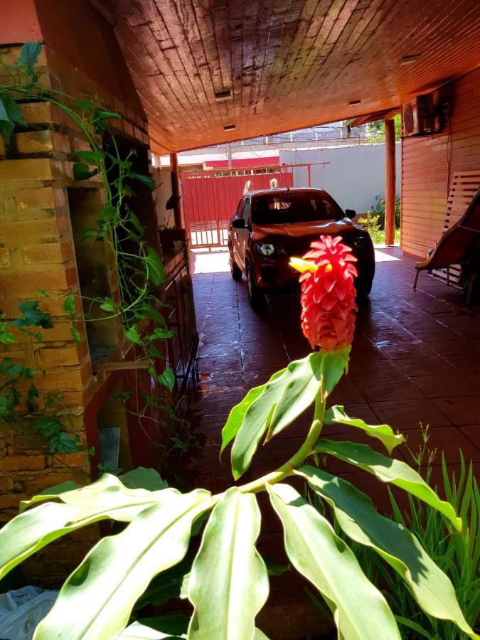 הוילה פוארטו איגואסו Vivi Iguazu Casa Familiar מראה חיצוני תמונה